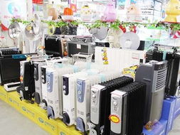 商務(wù)部正在研究對(duì)外資放開電商領(lǐng)域